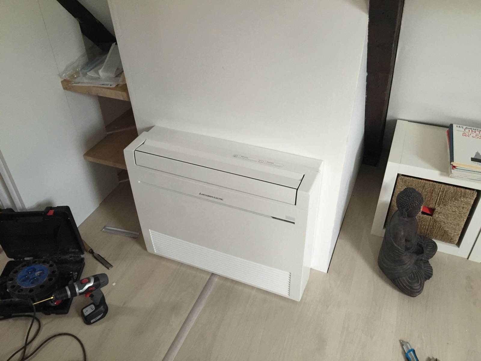 Remplacer un radiateur électrique par une console clim réversible Bègles 33130 Gironde