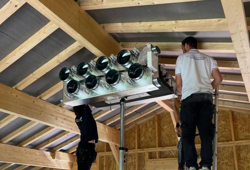 Climatisation gainable dans le Médoc : installation d’une PAC air/air performante et discrète