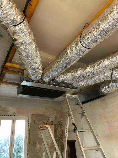 Installez une climatisation gainable dans votre entreprise à Bordeaux